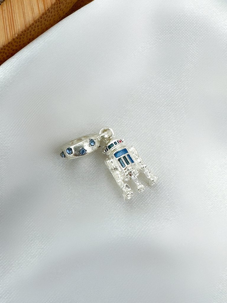 Berloque folheado a prata 925 R2-D2